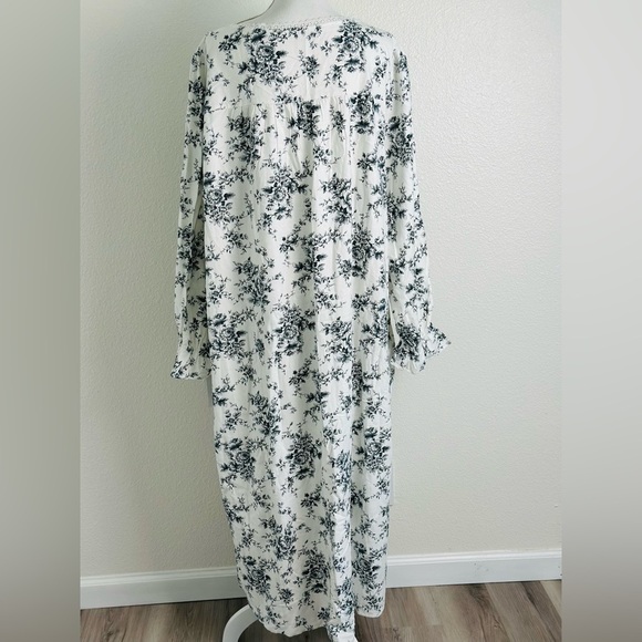 Charter Club Women’s Floral Flannel Henley Nightgown Size 2XL - Picture 3 of 8